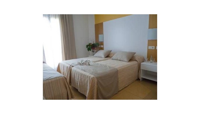 Hotel Hostal Residencia Ciutadella poza 4