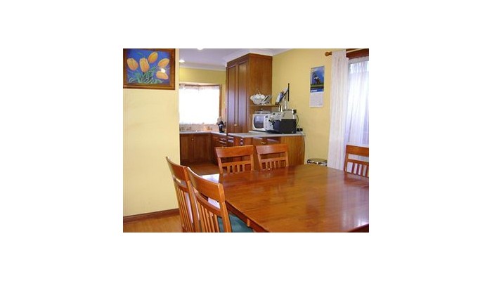 Apartments On Tolmie poza 4