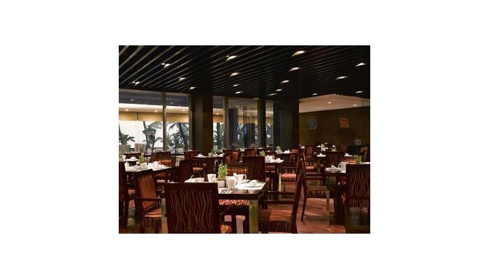 Hotel Novotel Juhu Beach poza 6