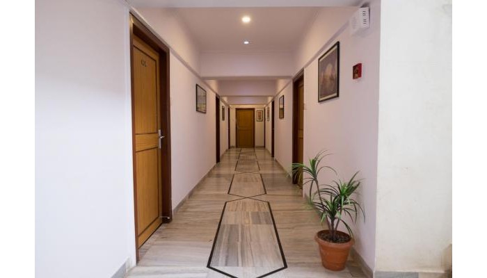 Hotel Oyo Flagship 561 Host Inn poza 9