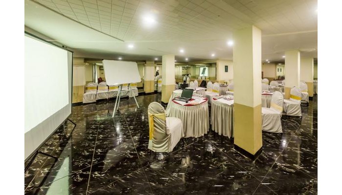 Hotel Oyo Flagship 561 Host Inn poza 2