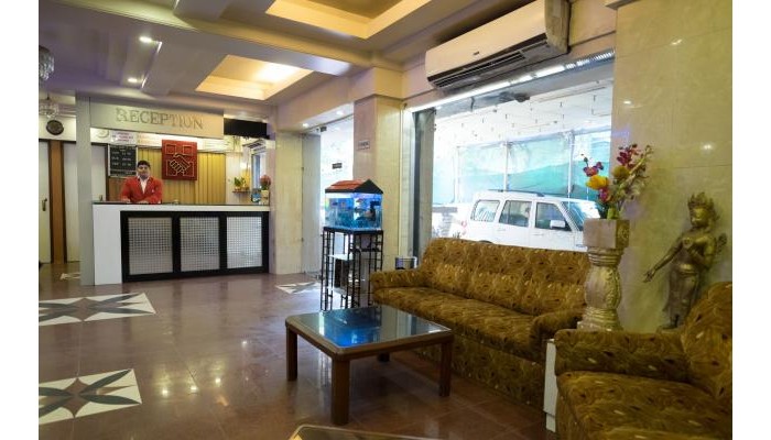 Hotel Oyo Flagship 561 Host Inn poza 1