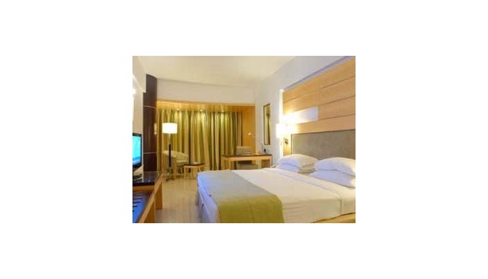 Hotel Peninsula Grand poza 5