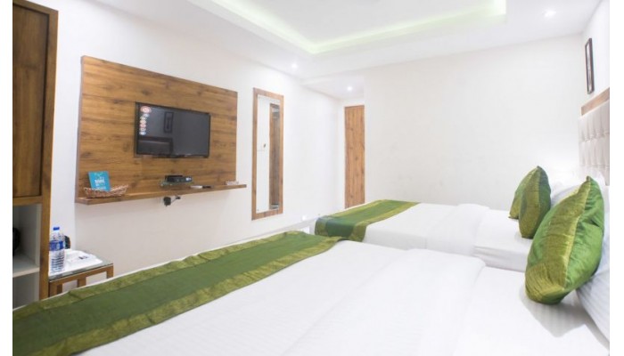 Hotel Treebo Amber International poza 0