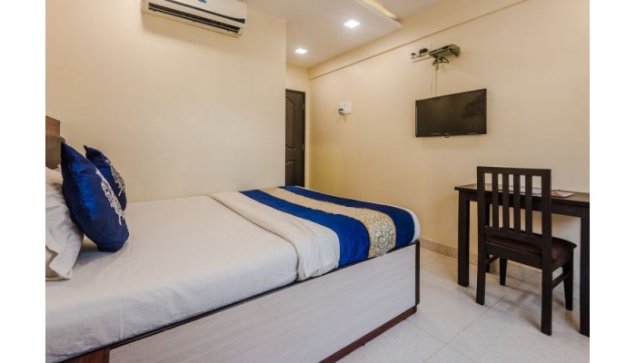 Oyo 328 Hotel Royal Annex poza 1