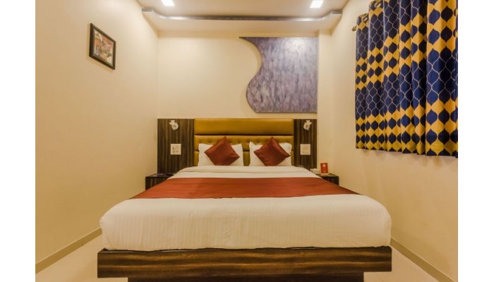 Oyo 8544 Hotel Bently poza 8