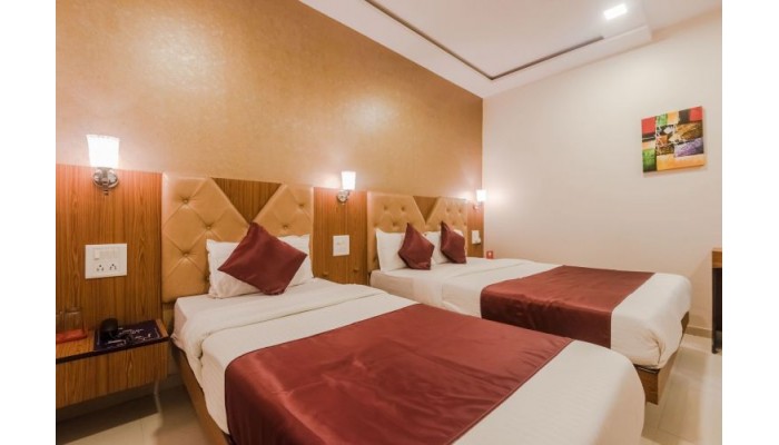 Oyo 8544 Hotel Bently poza 1