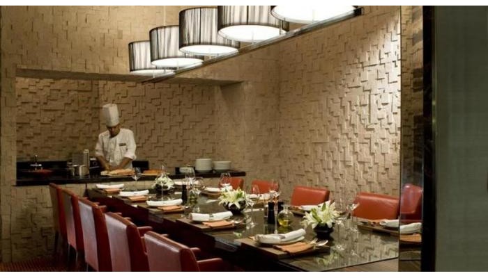 Renaissance Mumbai Hotel & Con poza 1