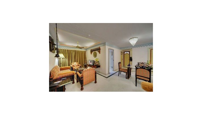 The Emerald Hotel & Service Ap poza 3