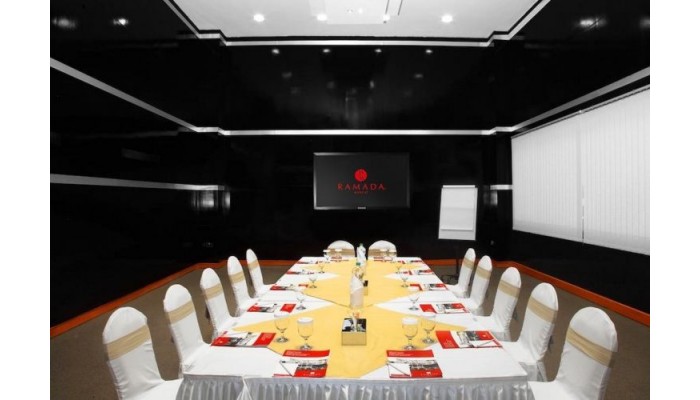 Ramada Qurum Beach Hotel (Ex Ramada Muscat) poza 9