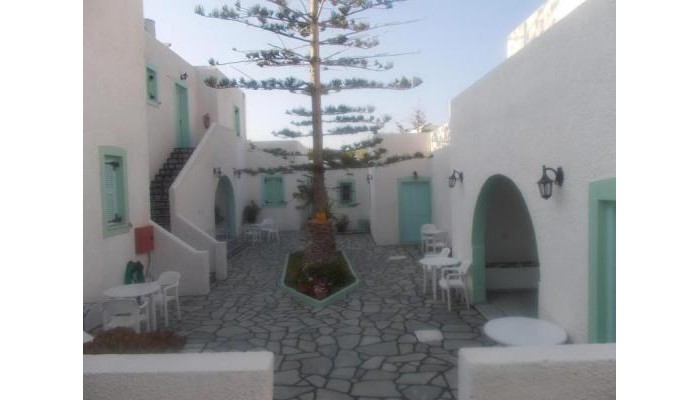 Astoria Apartments poza 2