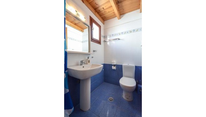 Antony Apartments poza 0