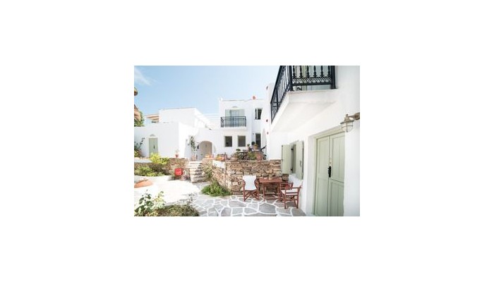 Nastasia Village poza 3