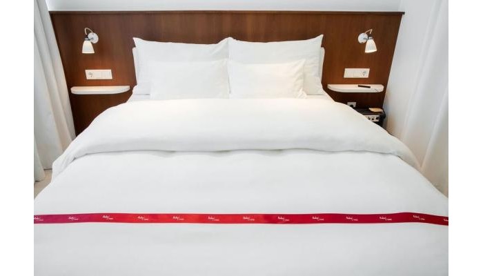 Ruby Marie Hotel And Bar poza 3