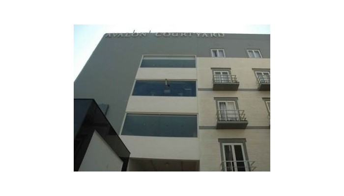 Hotel Avalon Courtyard poza 1