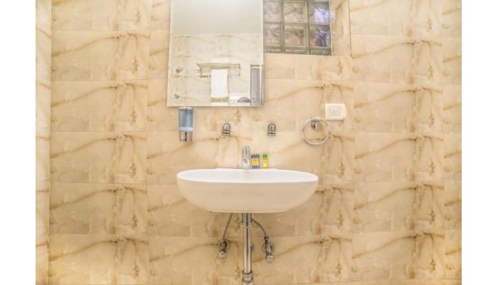 Hotel Chanchal Continental poza 0