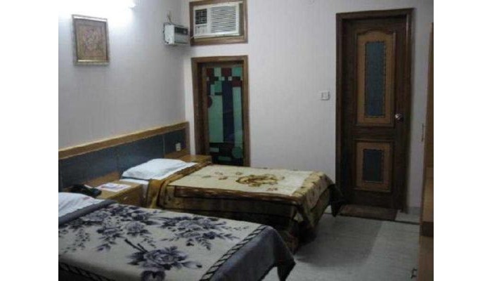 Hotel Crest Inn poza 0