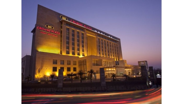 Hotel Crown Plaza poza 0