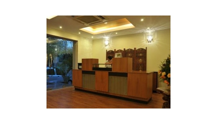 Hotel Emarald poza 3