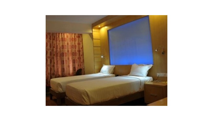 Hotel Emarald poza 4