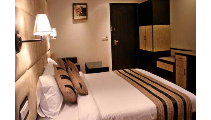 Hotel Guruvas Inn poza 0