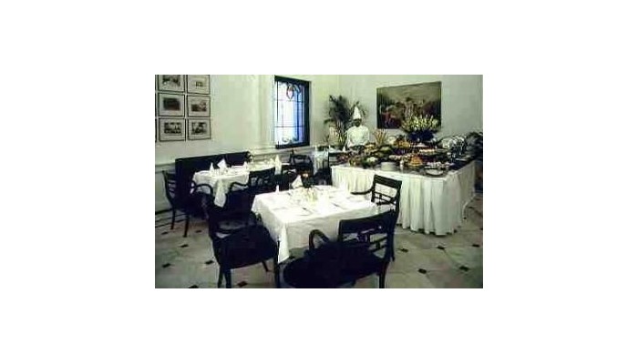 Hotel Oberoi Maidens poza 3