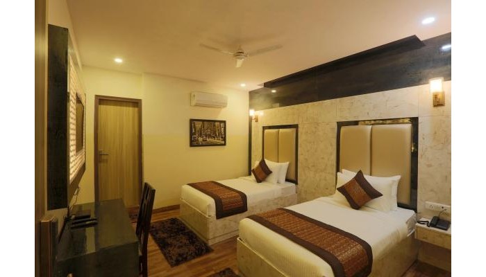 Hotel Plazzo poza 3