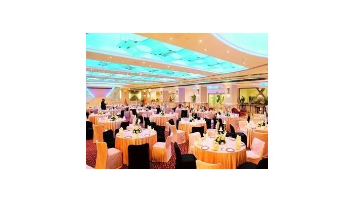 Hotel The Suryaa poza 10