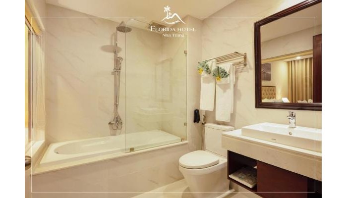 Florida Hotel Nha Trang poza 16