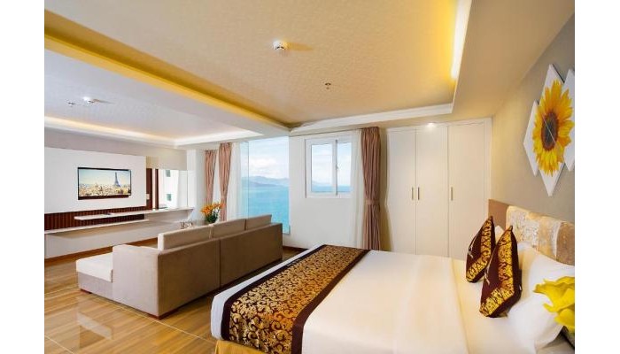 Paris Luxury Hotel & Apartment Nha Trang poza 6