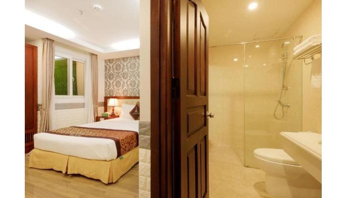 Paris Luxury Hotel & Apartment Nha Trang poza 9