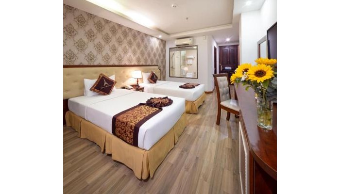 Paris Luxury Hotel & Apartment Nha Trang poza 14