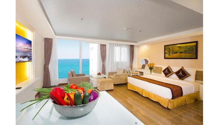 Paris Luxury Hotel & Apartment Nha Trang poza 1