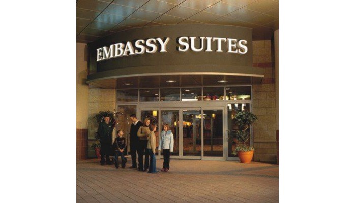 Poza pentru Hotel Embassy Suites By Hilton Niagara Falls - Fallsview 658-1507723314 Hotel Embassy Suites By Hilton Niagara Falls - Fallsview poza 3