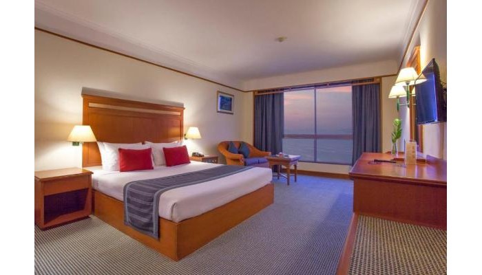 Cholchan Pattaya Beach Resort poza 9