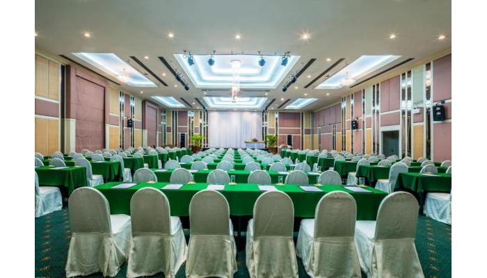 Cholchan Pattaya Beach Resort poza 36