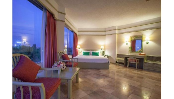 Cholchan Pattaya Beach Resort poza 3