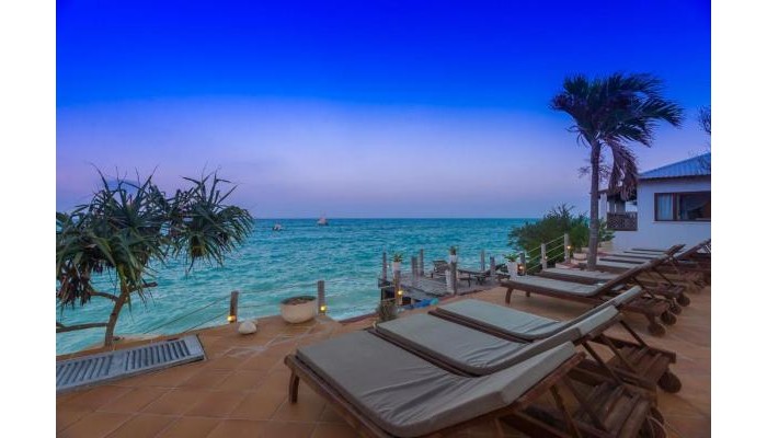 Hotel Warere Beach poza 19