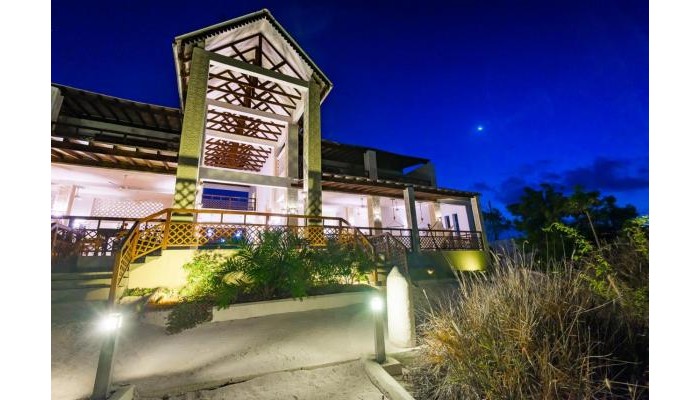 Hotel Warere Beach poza 0