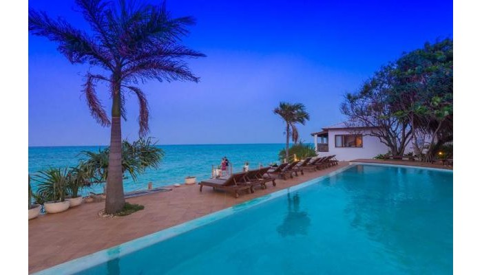 Hotel Warere Beach poza 17