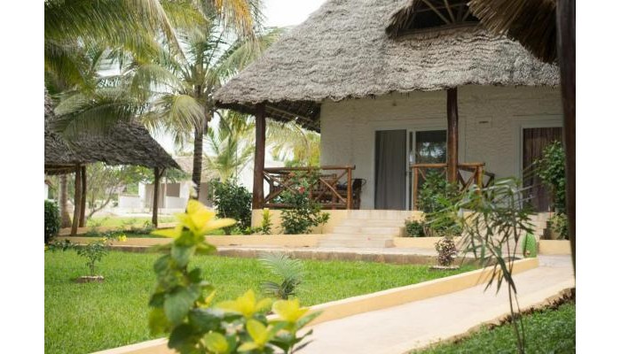 Tanzanite Beach Resort poza 1