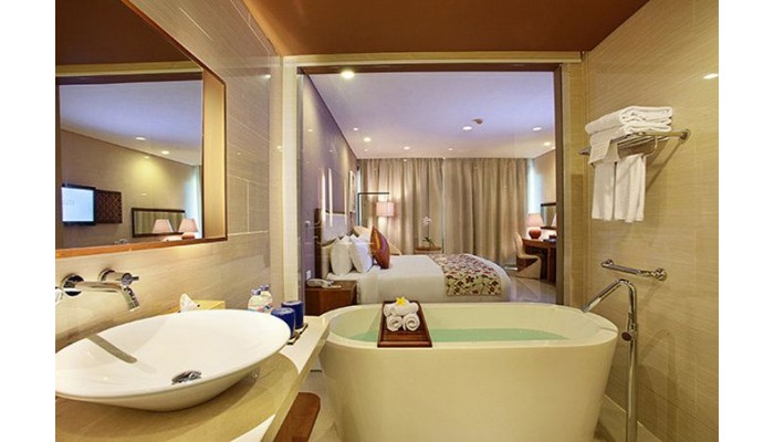 Vouk Hotel And Suites Bali poza 4
