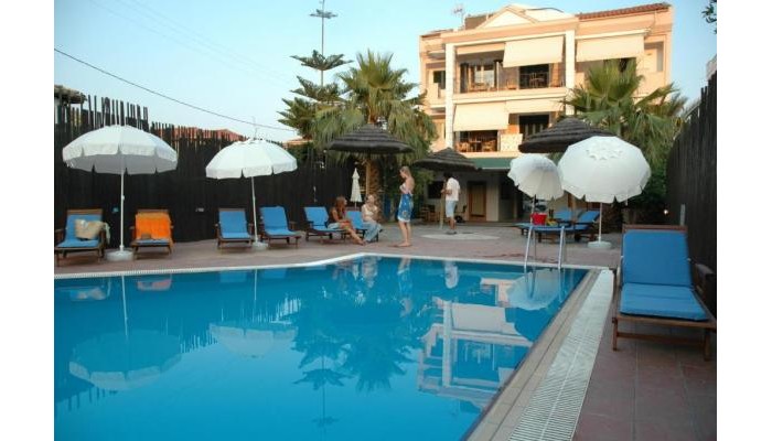 Santa Maura Apartments poza 3