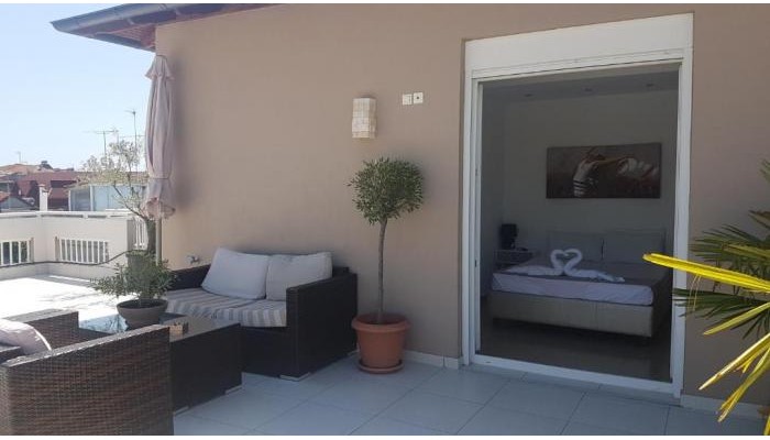 Harisis Apartments poza 1