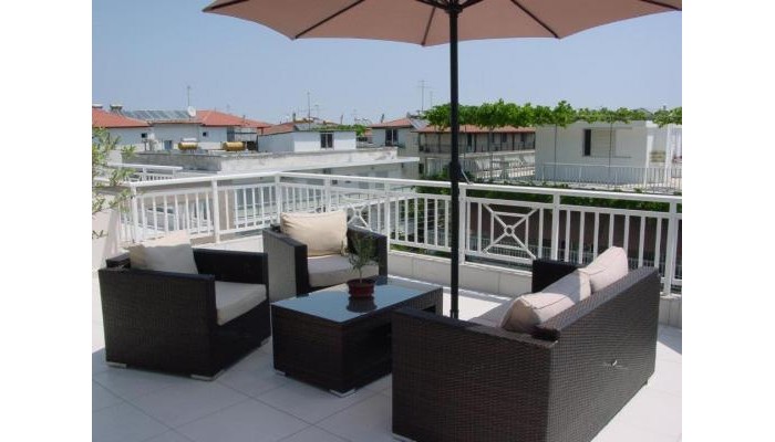 Harisis Apartments poza 8