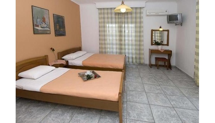 Harisis Apartments poza 2
