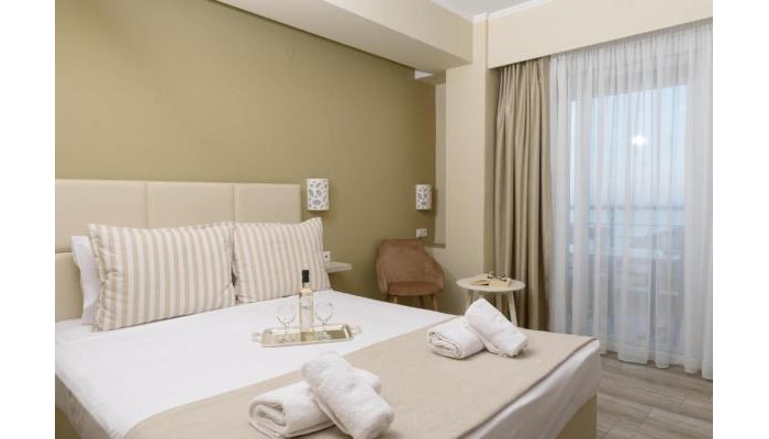 Hotel Ammos Beach Seaside Luxury Suites poza 9
