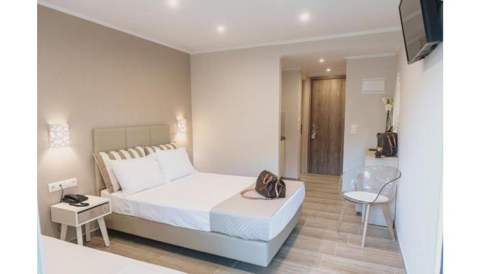 Hotel Ammos Beach Seaside Luxury Suites poza 4