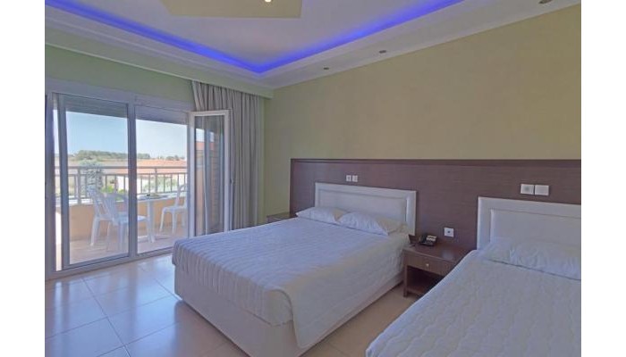Hotel Grand Platon poza 2