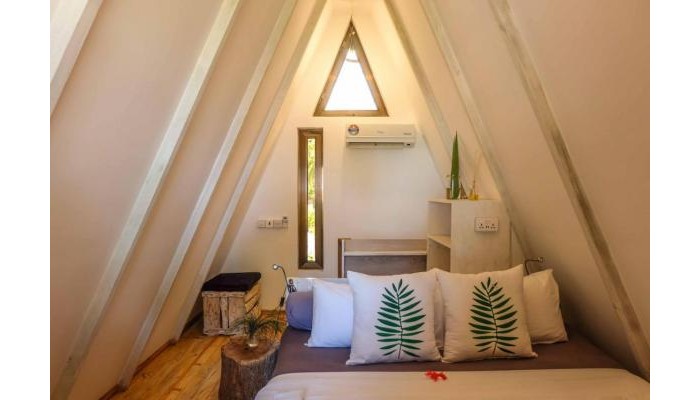 Hotel B4 Beach Club poza 7